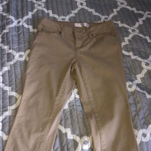 Khaki juniors pants.